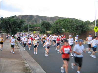 2006 Honolulu Marathon - 18th Ave