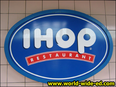 Maui's IHOP sign