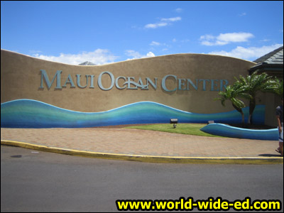 Maui Ocean Center sign