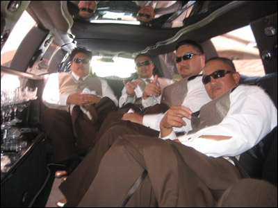 Glenn, Ala, Tommy and Romeo mad pimpin' in the limo ride to Koolau.