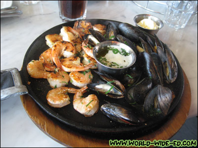 Sizzling Iron Skillet-Roasted Mussels and Shrimp (Medium) at Crab House at Pier 39