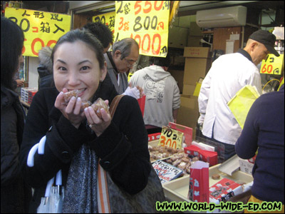 Wifey got her hands on all the warm, an filled manju