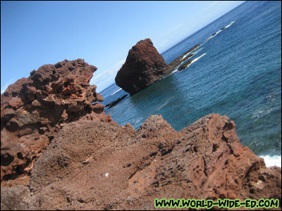 Pu`u Pehe (Sweetheart Rock)