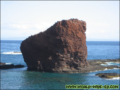 Pu`u Pehe (Sweetheart Rock)