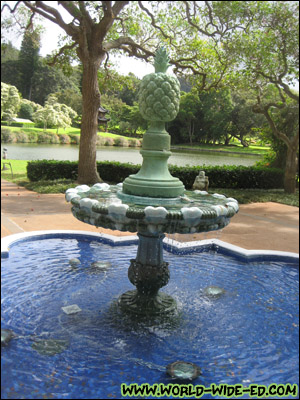 Pineapple Fountain