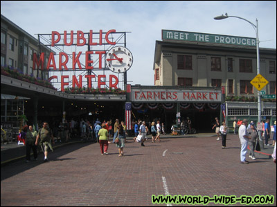 Famous Pike Place Market sign