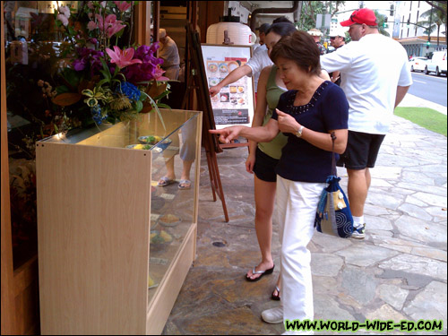 Wifey and moms deciding what to order