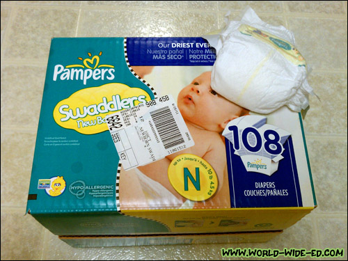 Pampers Newborn-sized diapers - 108 count