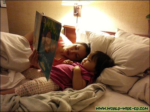 Bedtime stories with momma and bebe