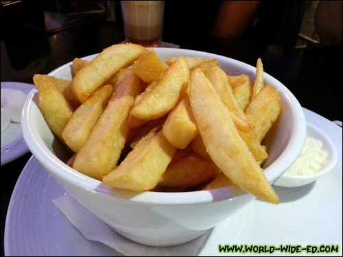 Chunky Chips with Garlic Aioli ($8.90)