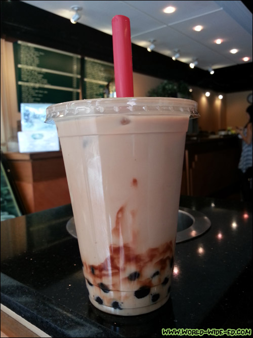 Chocolate Milk Tea with Tapioka Pearls