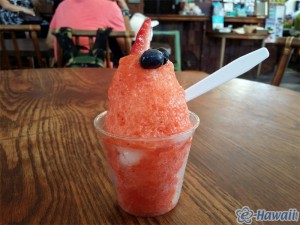 Mix Fruit Shave Ice from Monsarrat Ave Shave Ice